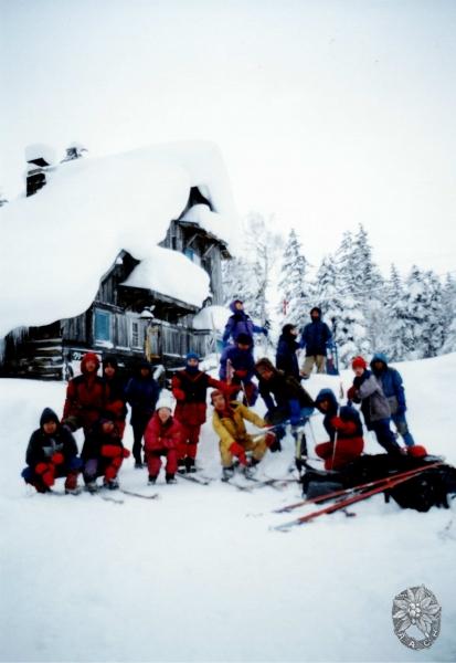 大サイズの画像を表示するにはログインが必要です