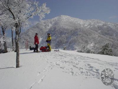 大サイズの画像を表示するにはログインが必要です