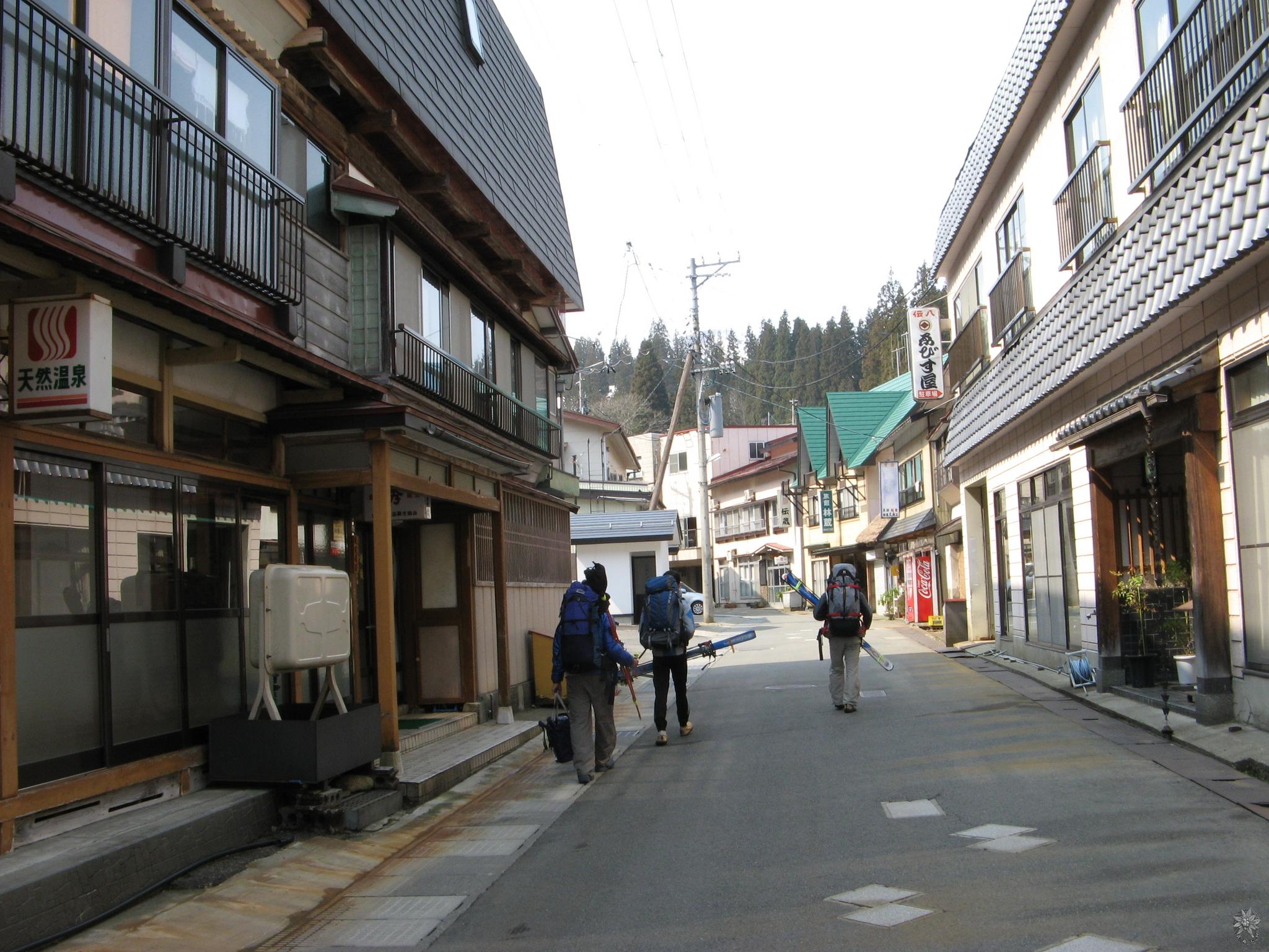 /home/sawagaki/0g0.jp/public_html/aach.ees//cpg/albums/userpics/10004/031.jpg