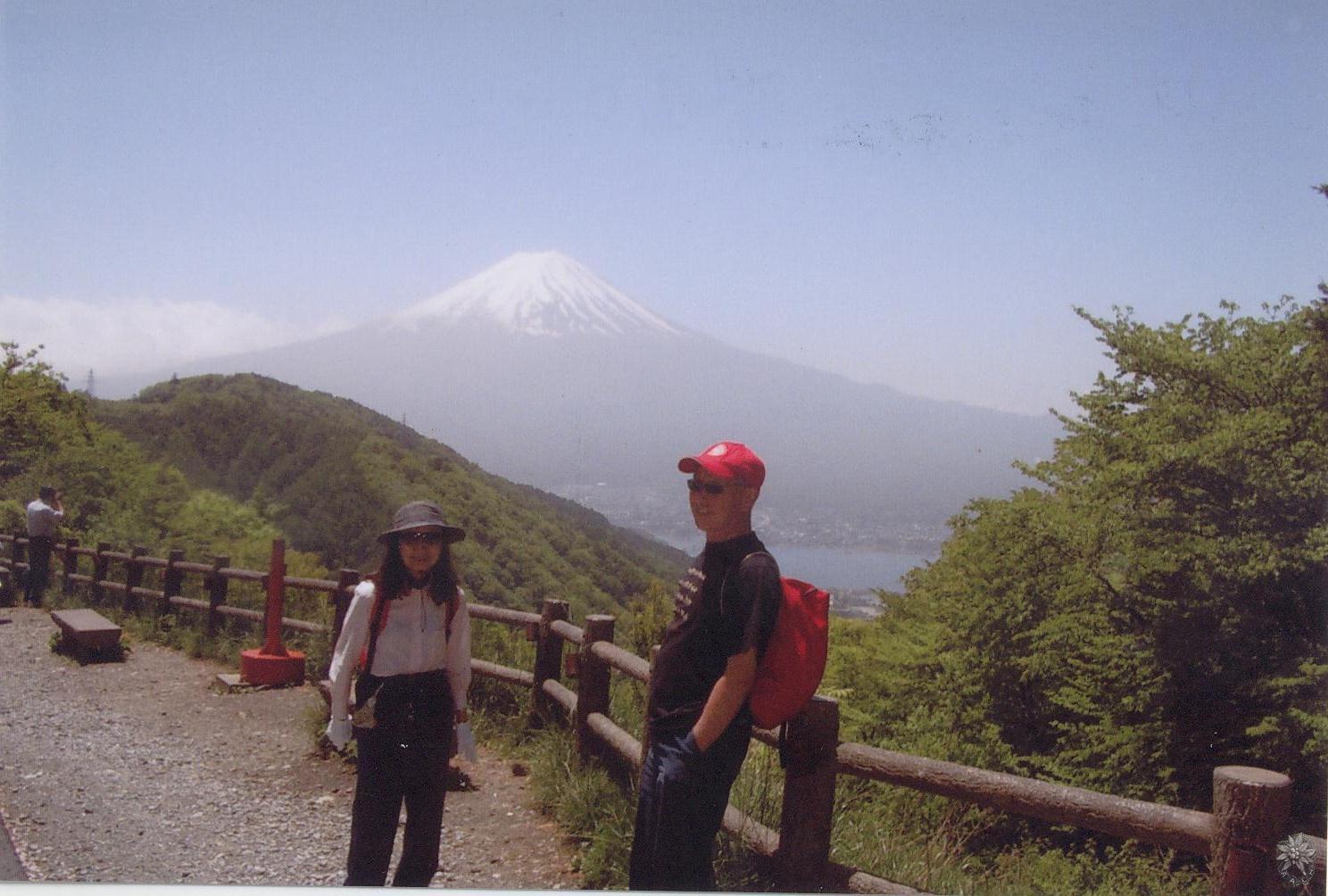 /home/sawagaki/0g0.jp/public_html/aach.ees//cpg/albums/userpics/10004/OneDayHike02.jpg