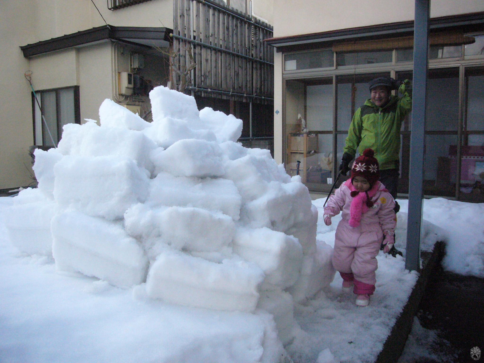 /home/sawagaki/0g0.jp/public_html/aach.ees//cpg/albums/userpics/10004/P1090398.jpg