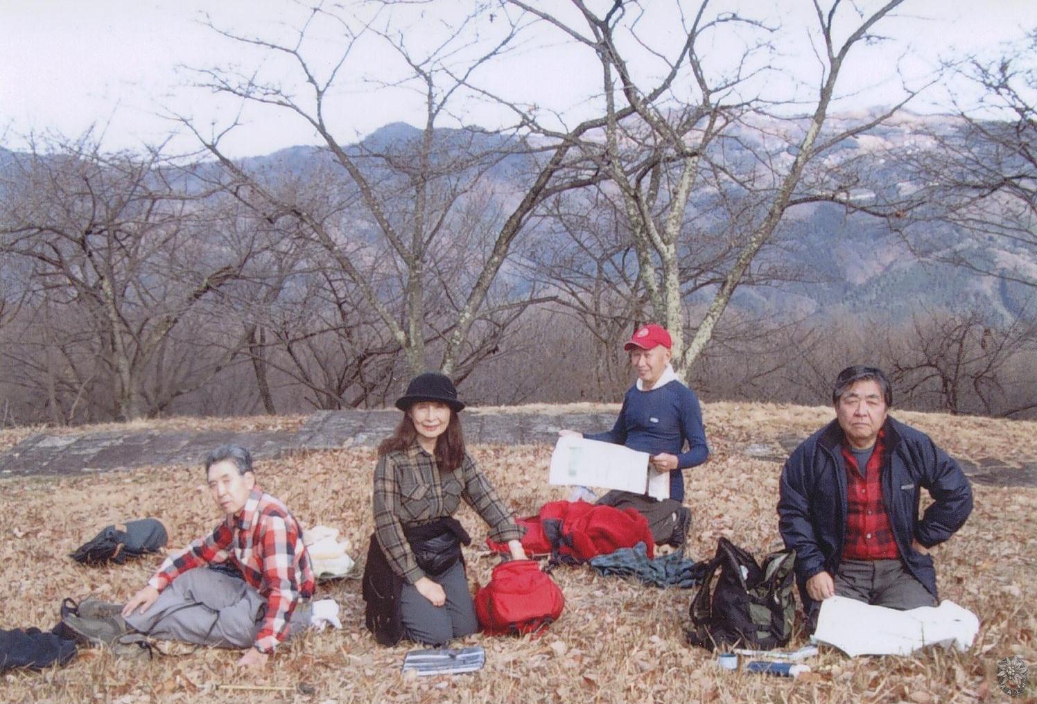 /home/sawagaki/0g0.jp/public_html/aach.ees//cpg/albums/userpics/10004/Scan10005.jpg