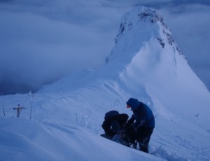富良野岳北尾根→H→十勝岳温泉