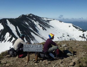 2013/6/6ー8(3-0)6月山行 北日高 額平~幌尻~伏美